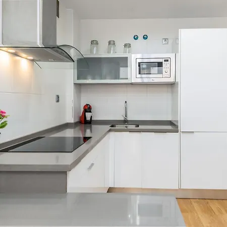 Suitehomes Tribuna De Los Pobres Apartment Malaga